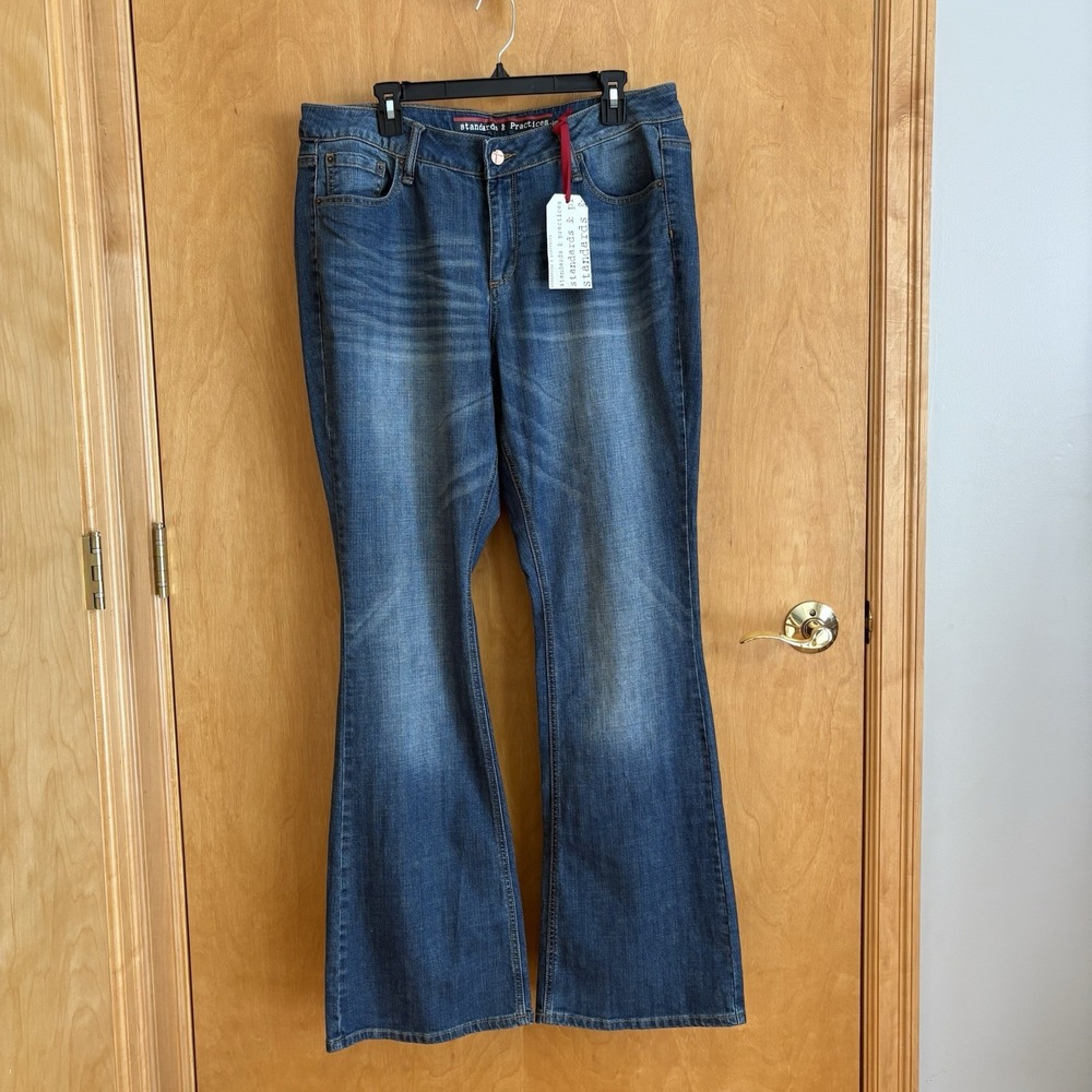 Standards And Practices Clarice Mid rise Bootcut‎ Plus Size 18 NWT